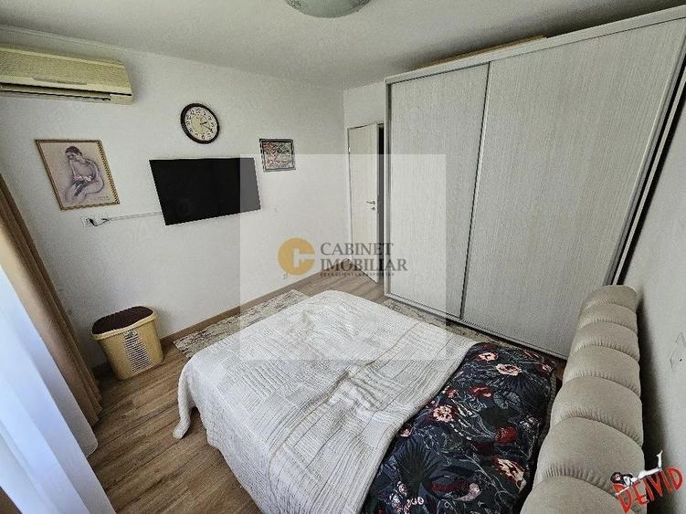 Apartament cu 3 camere decomandat, mobilat în Constructorilor