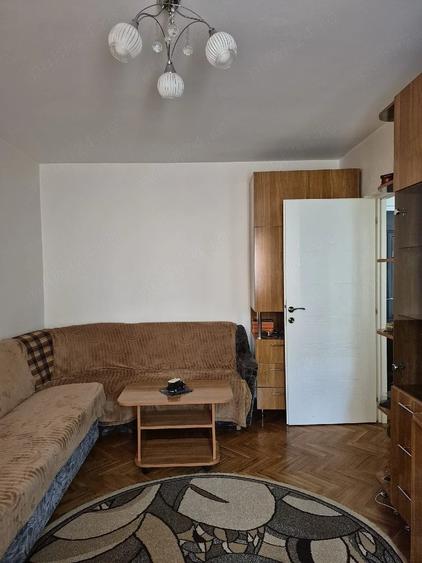 Apartament cu 2 camere decomandat în Exterior Vest
