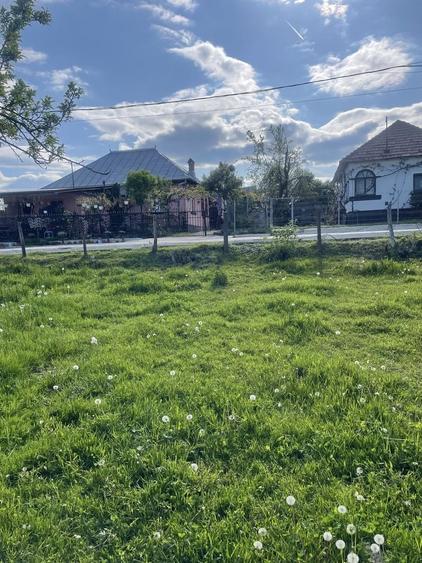 Teren de 3346 mp, în Valea Iașului