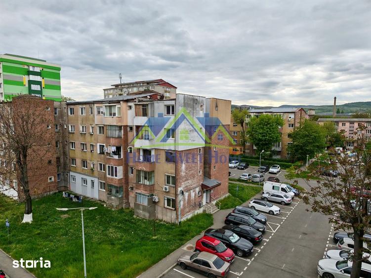 Apartament 2 camere semidec. et. 4 | Traian Vuia | 40 mp | Neg. - 6