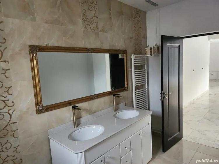 Spațiu comercial, de 450 mp, în Stejaru (Farcașa)