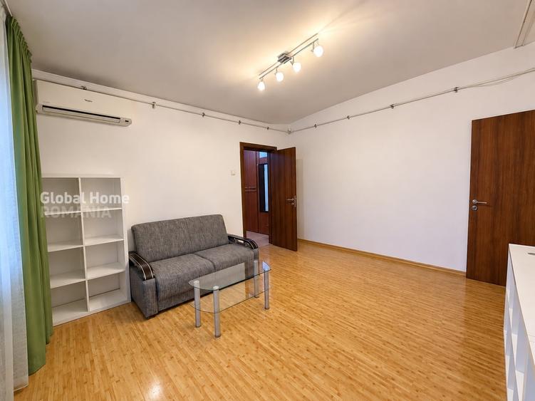 Apartament cu 3 camere semidecomandat, mobilat în Unirii