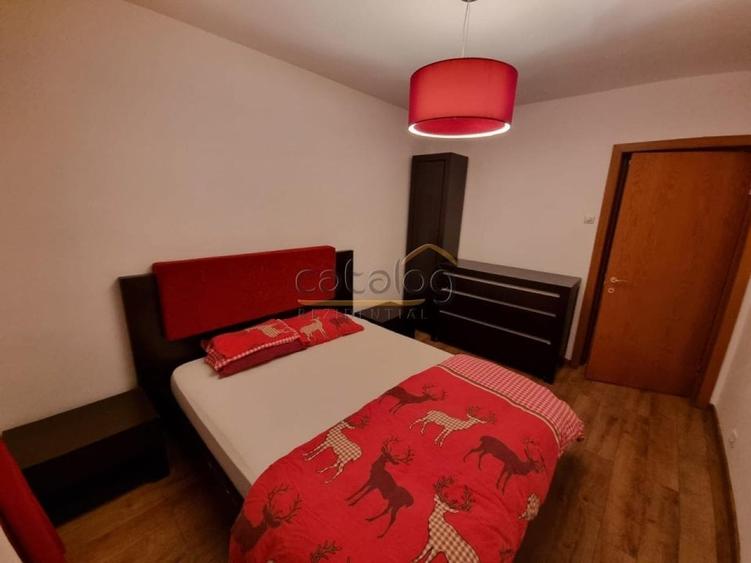 Apartament cu 3 camere semidecomandat, mobilat în Titan