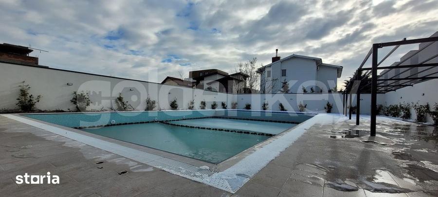Casă cu 5 camere cu Garaj în Titan