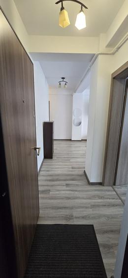 Apartament cu 2 camere semidecomandat în Brestei