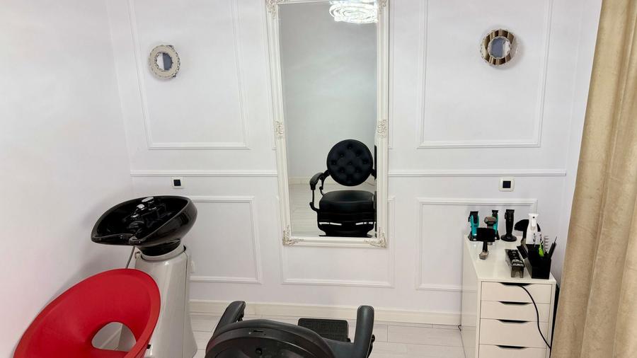 Apartament cu 3 camere decomandat în Lujerului