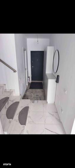 Casă cu 4 camere cu Teren 235 Mp în Central