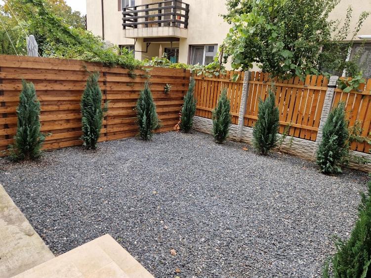 Casă cu 5 camere cu Teren 160 Mp în Central