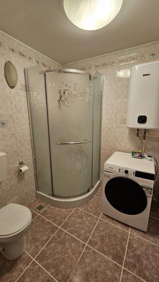 Apartament cu 2 camere decomandat, mobilat în Libertății