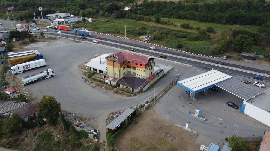 Teren Construcții intravilan de 6526 mp, în Veștem