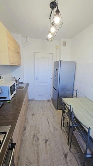 Apartament cu 2 camere decomandat, mobilat în Rahova