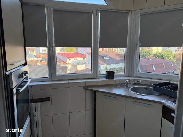 Apartament cu 2 camere decomandat, mobilat în Trocadero