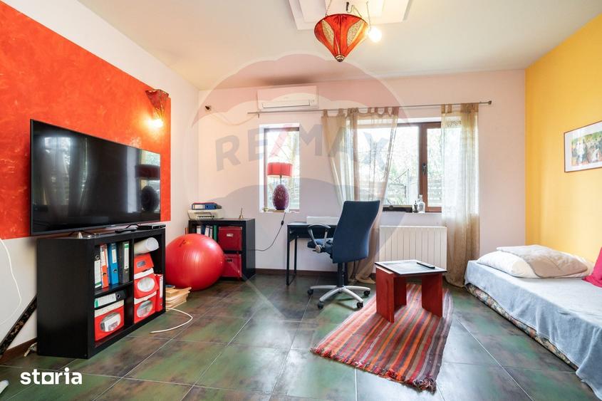 Casa / Vila cu 5 camere de vanzare Izvorani in apropierea padurii - 20