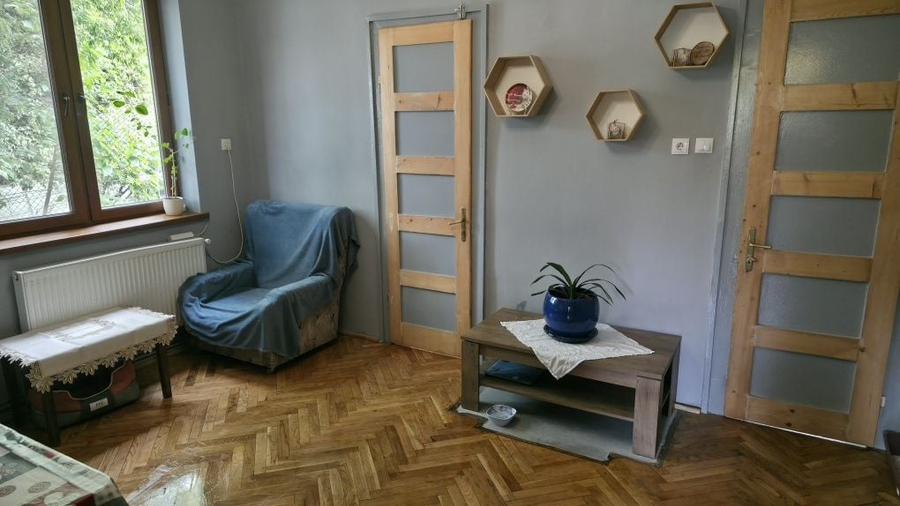Apartament cu 2 camere decomandat în Dosu Bricii