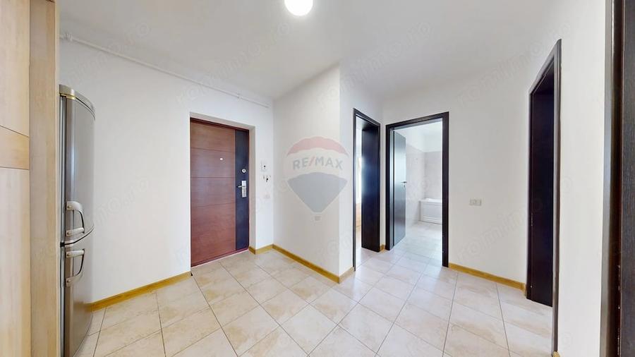 Apartament cu 2 camere decomandat în Sânpetru