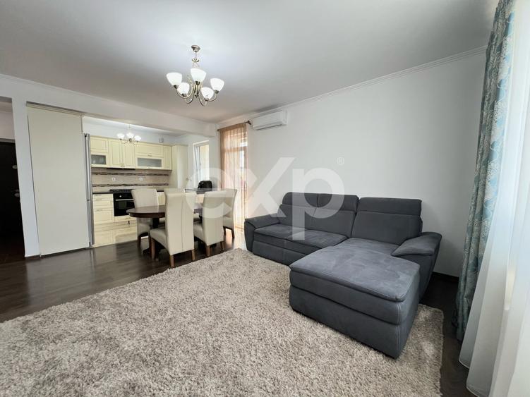 Apartament cu 3 camere decomandat, mobilat în Florești