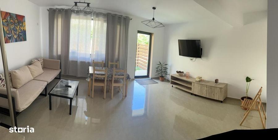 Casă cu 4 camere cu Teren 91 Mp în Central