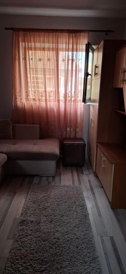 Casă cu 4 camere în Căuașd