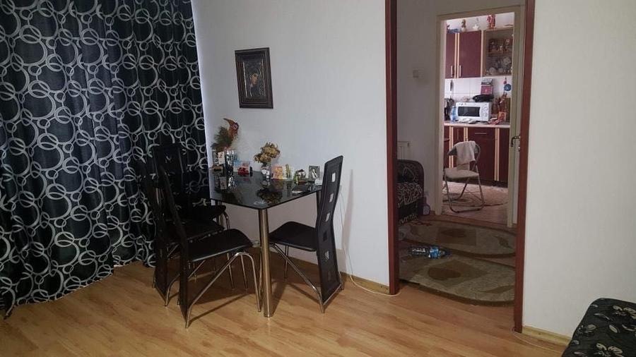 Apartament cu 2 camere nedecomandat în Central