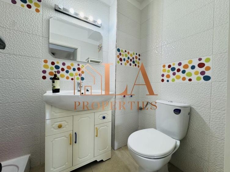 Apartament cu 3 camere semidecomandat în Chiajna