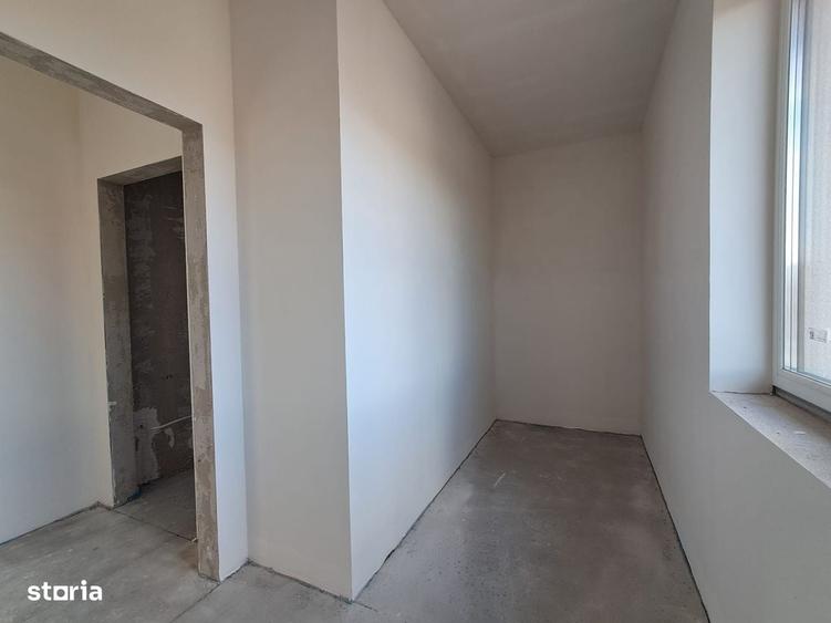 Casă cu 4 camere cu Teren 601 Mp în Apahida