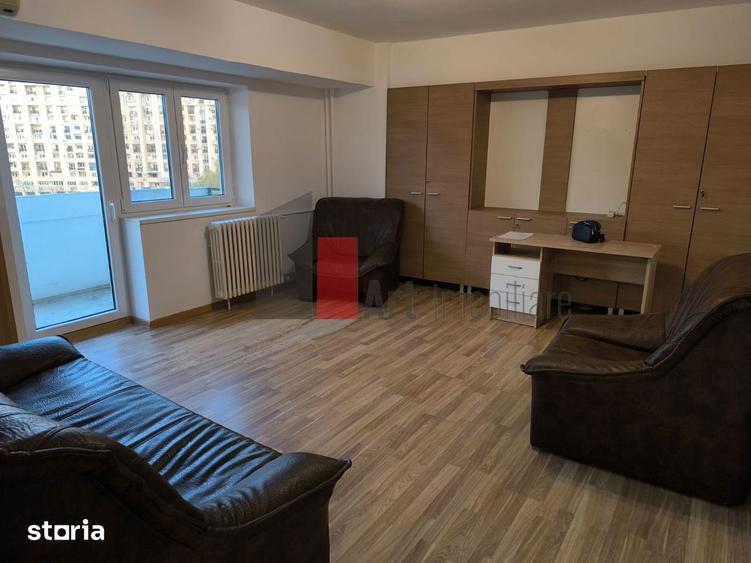 Apartament cu 2 camere decomandat, mobilat în Decebal