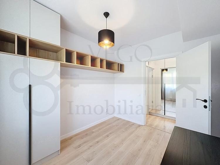 Apartament cu 2 camere semidecomandat, mobilat în Florești