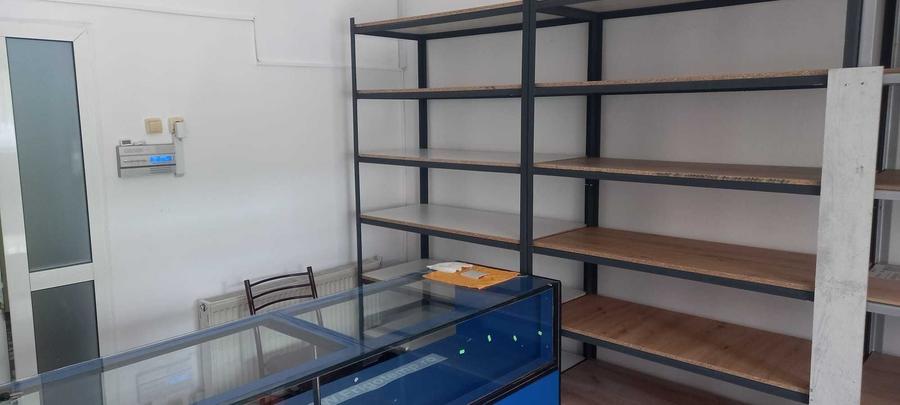 Spațiu comercial, de 41 mp, în Micro 12