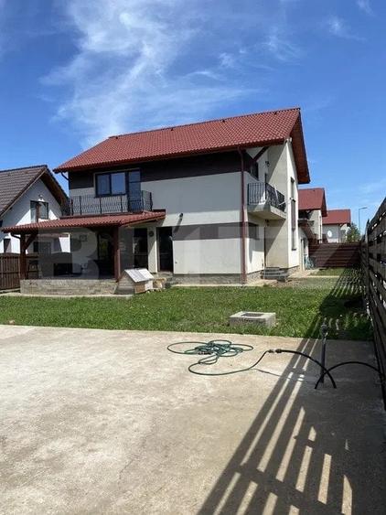 Casă individuală cu 5 camere cu Teren 501 Mp în Tărlungeni