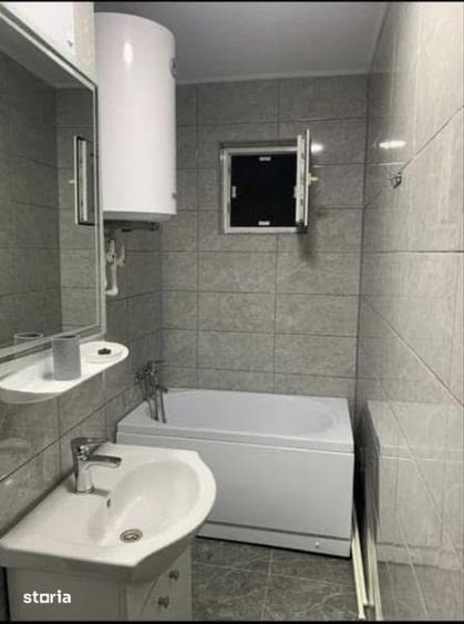 Apartament 3 camere de vanzare - 1