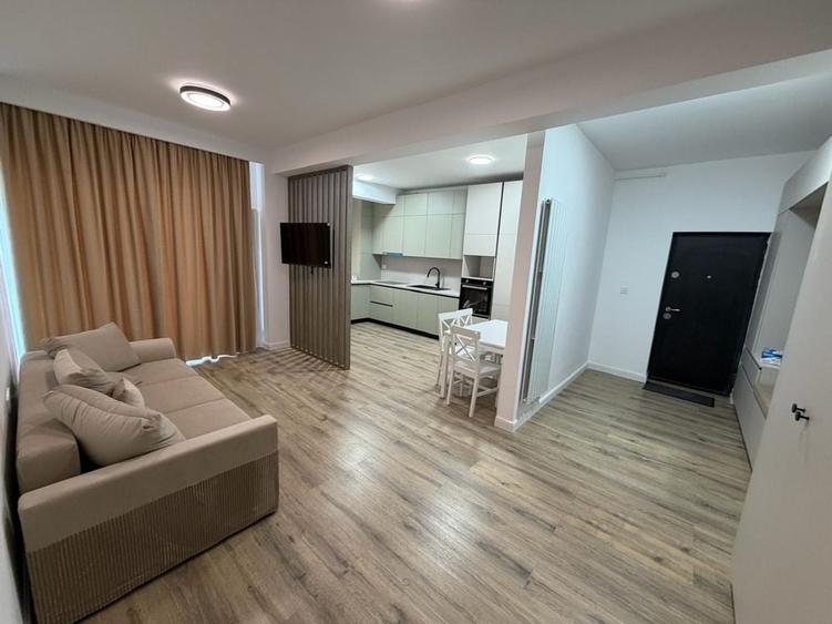Apartament cu 2 camere decomandat în Central