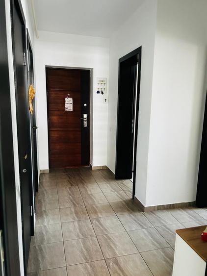 Apartament cu 2 camere decomandat în Sânpetru
