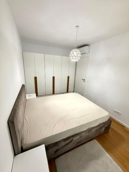 Apartament cu 2 camere decomandat în Aviației