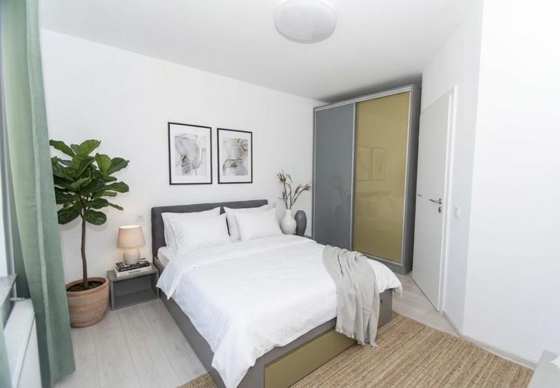 Duplex cu 4 camere cu Canalizare în Câmpului