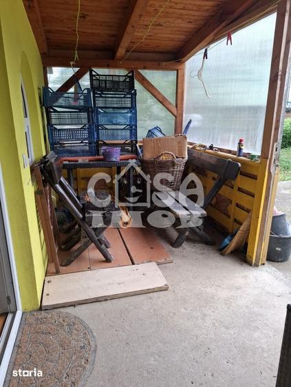 Casă cu 2 camere cu Teren 750 Mp în Malu cu Flori