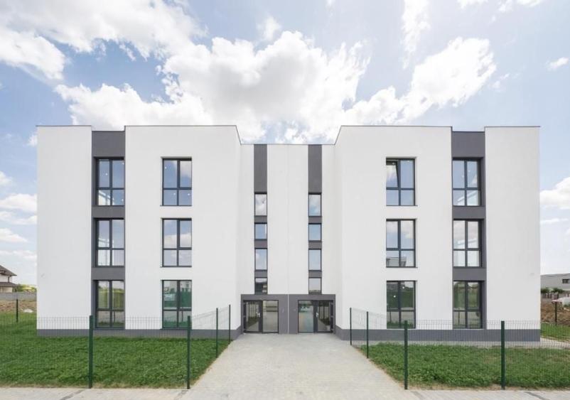 Apartament cu 2 camere decomandat în Moșnița Nouă