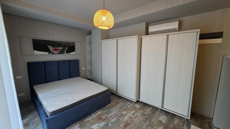 Garsonieră decomandată, mobilată în Decebal