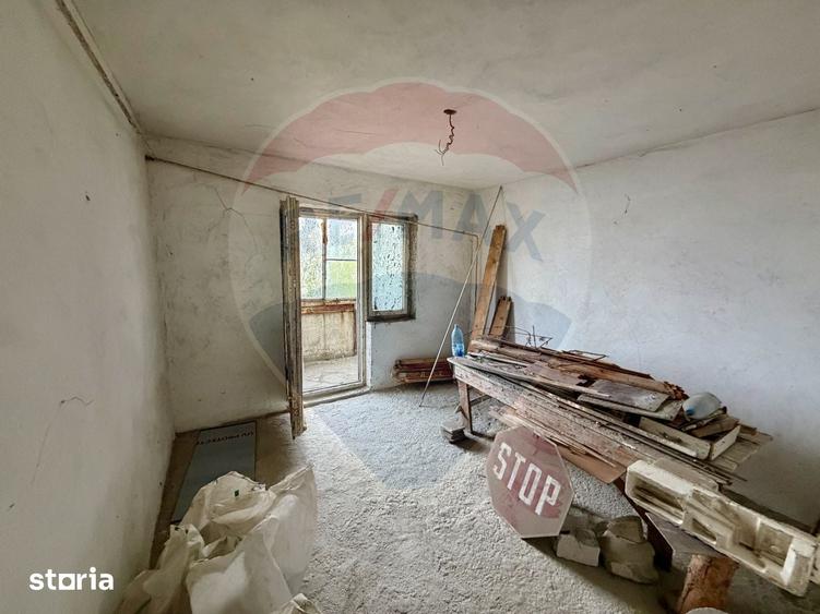 Apartament cu 4 camere în Brăilei