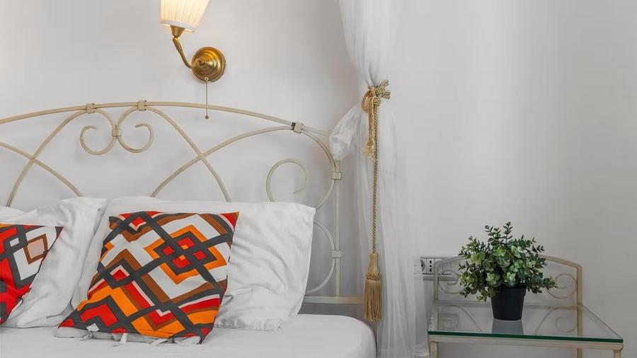 Apartament cu 3 camere semidecomandat în Universitate