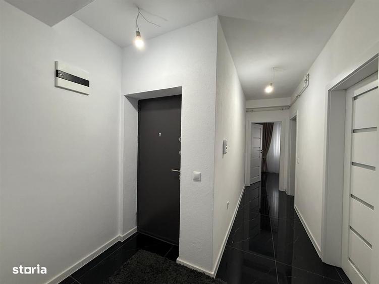 Apartament cu 3 camere decomandat în Gușterița