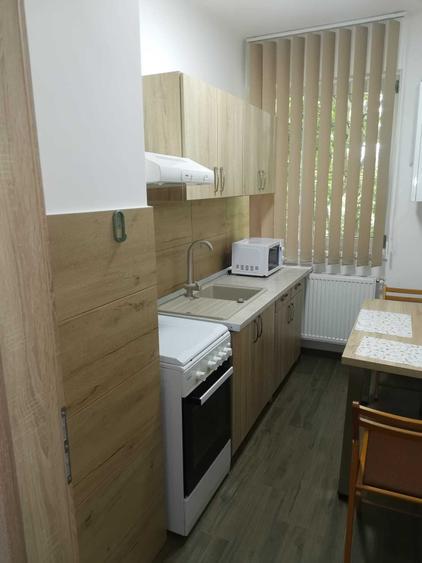 Garsonieră semidecomandată în Central