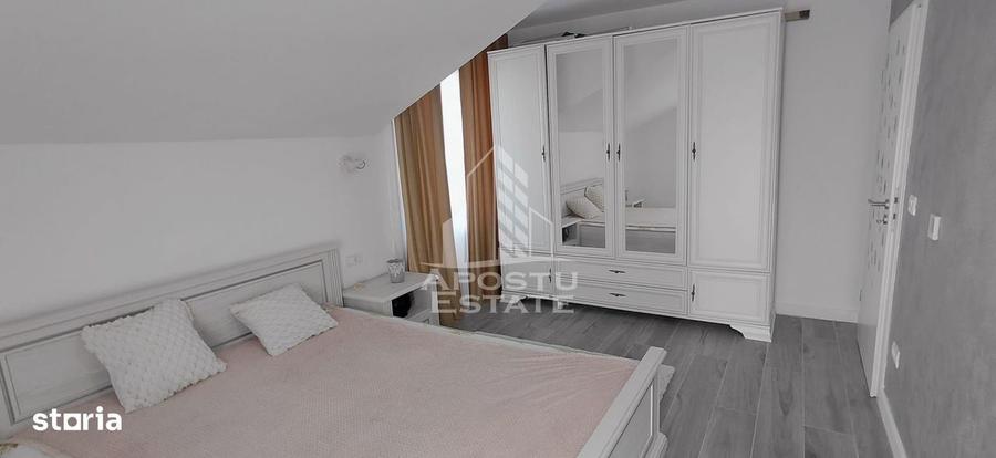 Casă cu 5 camere cu Teren 320 Mp în Dumbrăvița
