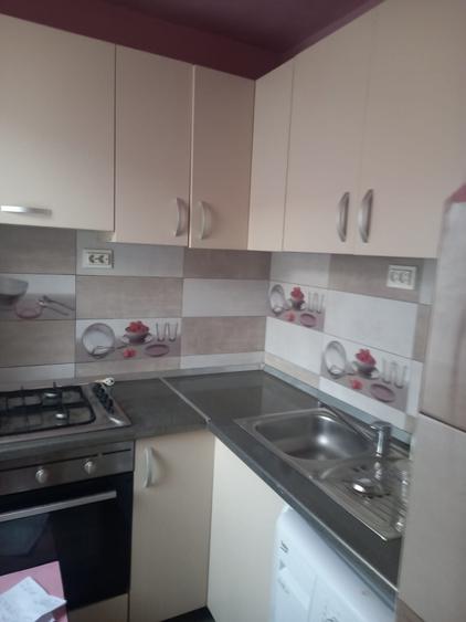 Apartament de inchiriat Alba Iulia, str. Vasile Goldis - 5