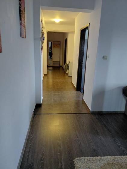 Apartament cu 2 camere decomandat în Exterior Vest