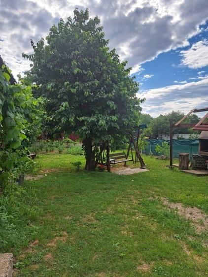 Casă individuală cu 5 camere cu Teren 680 Mp în Burdujeni
