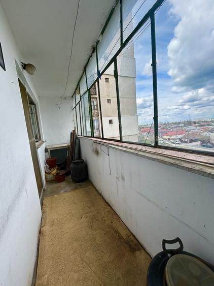 Apartament cu 4 camere decomandat în Central