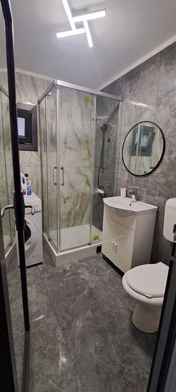 Garsoniera moderna, zona Chisinau, etaj 7, totul nou, mutare imediata - 4