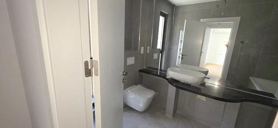 Casă cu 4 camere cu Teren 150 Mp în Giulești