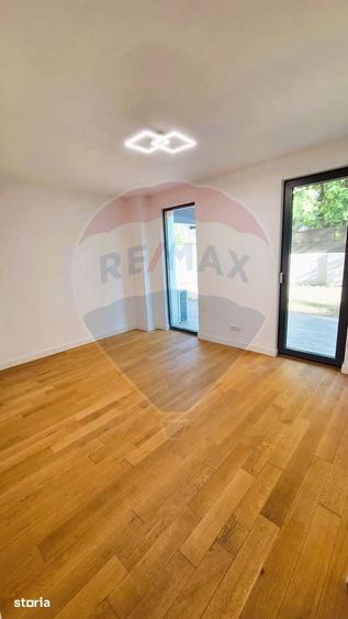Apartament cu 4 camere decomandat în Centrul Civic
