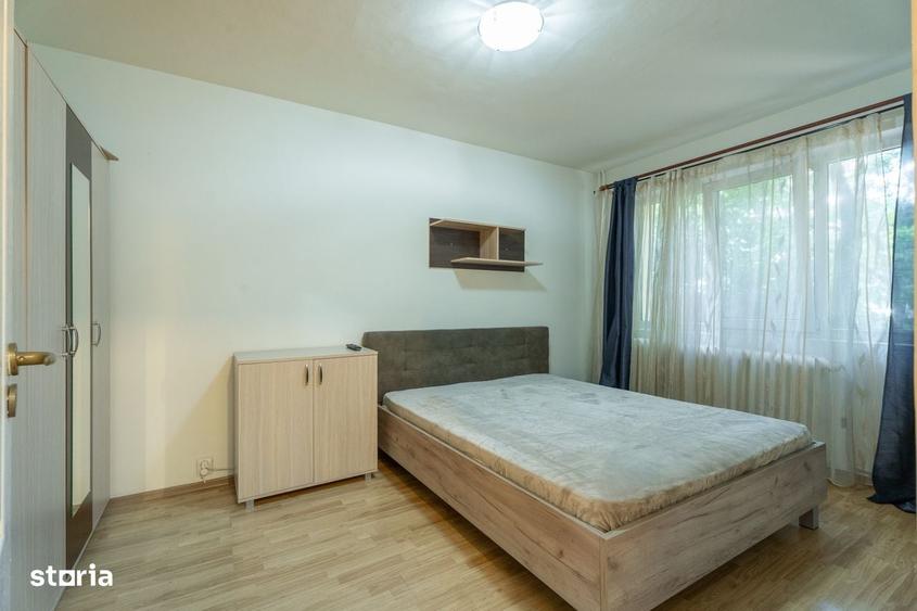Apartament cu 2 camere nedecomandat în Podu Roș